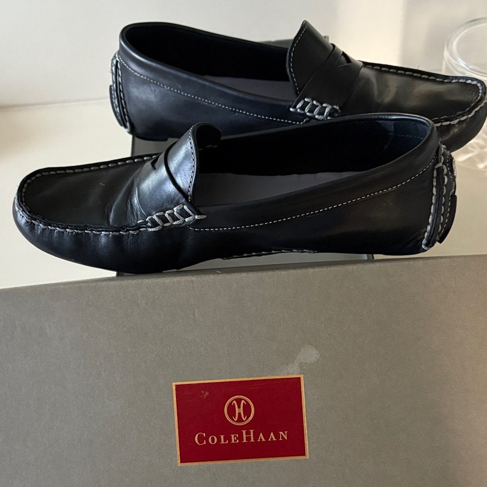 Cole Haan Women’s Classic Black Slip-On Driving Moc Loafers